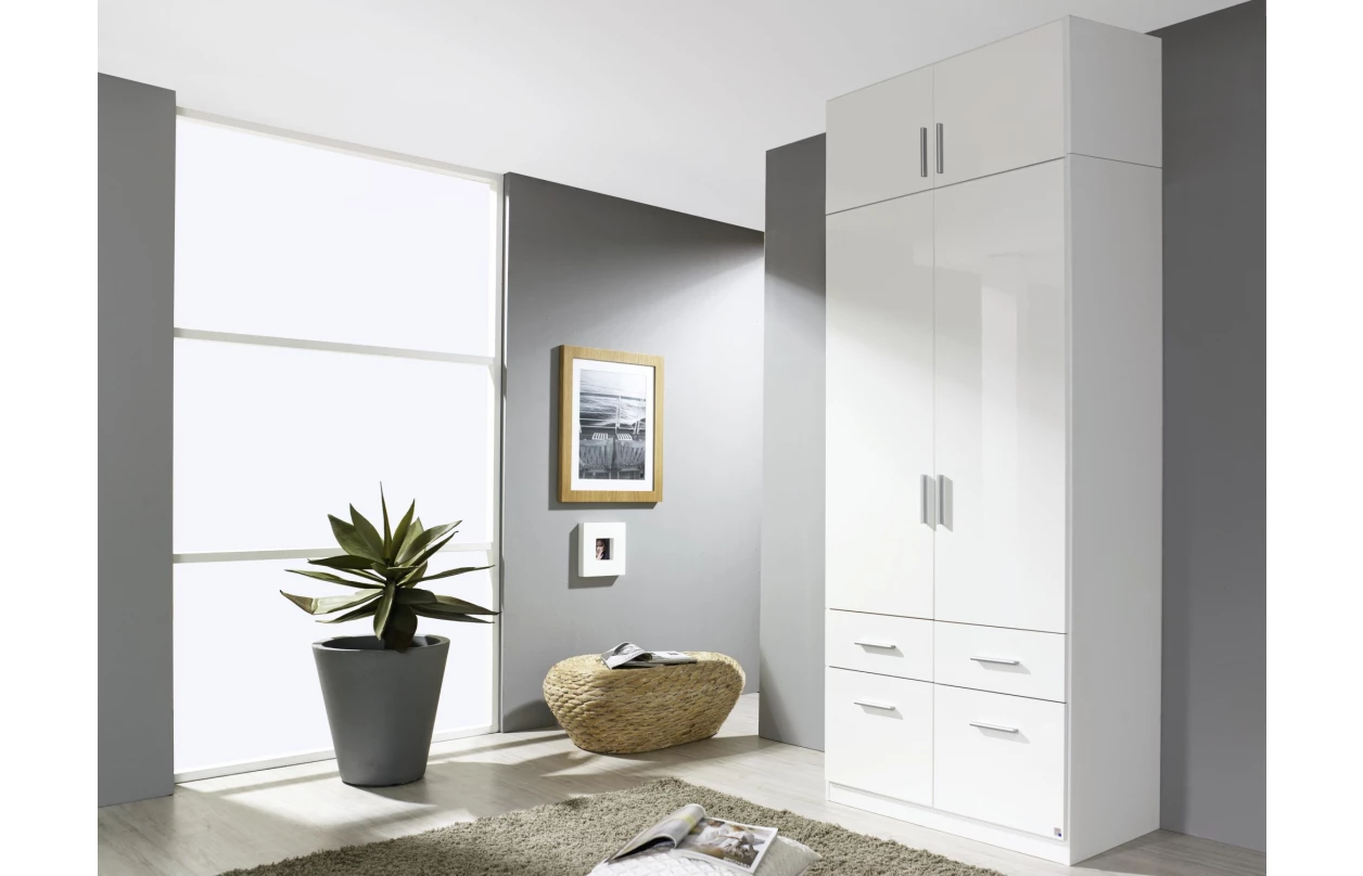 Komoda Celle, bílý lesk, 140 cm