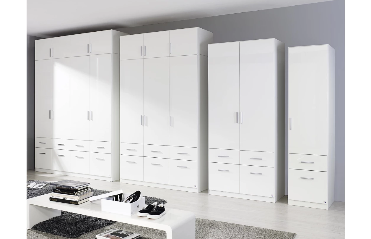 Komoda Celle, bílý lesk, 140 cm