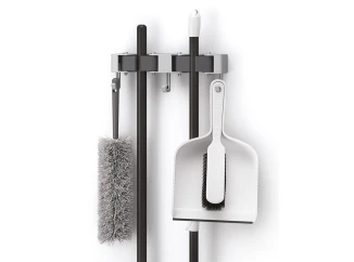 Nástěnný držák na košťata a nářadí Hang-up 2, šedý