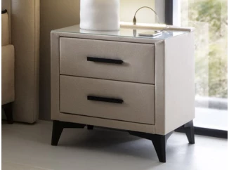 Noční stolek se 2 zásuvkami Joy, světle béžová látka