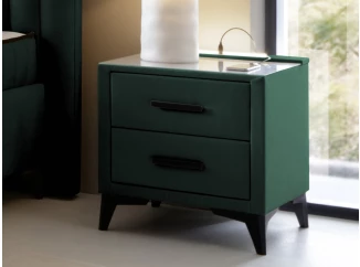 Noční stolek se 2 zásuvkami Joy, tmavě zelená látka