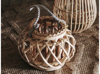 Proutěná lucerna Bella 17 cm, přírodní světlá