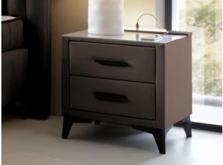 Noční stolek se 2 zásuvkami Joy, hnědá látka