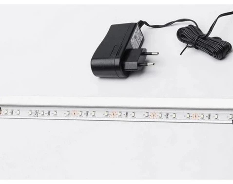 LED světelný pás (140 cm) Meolo, barva světla teplá bílá