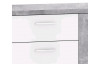 Širší komoda Winnie K26, šedý beton/bílá