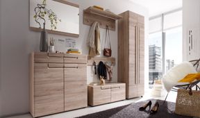 Předsíně a šatny